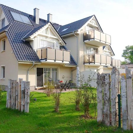 Neue Reihe 28 - Wohnung Vogelnest Цингст Экстерьер фото