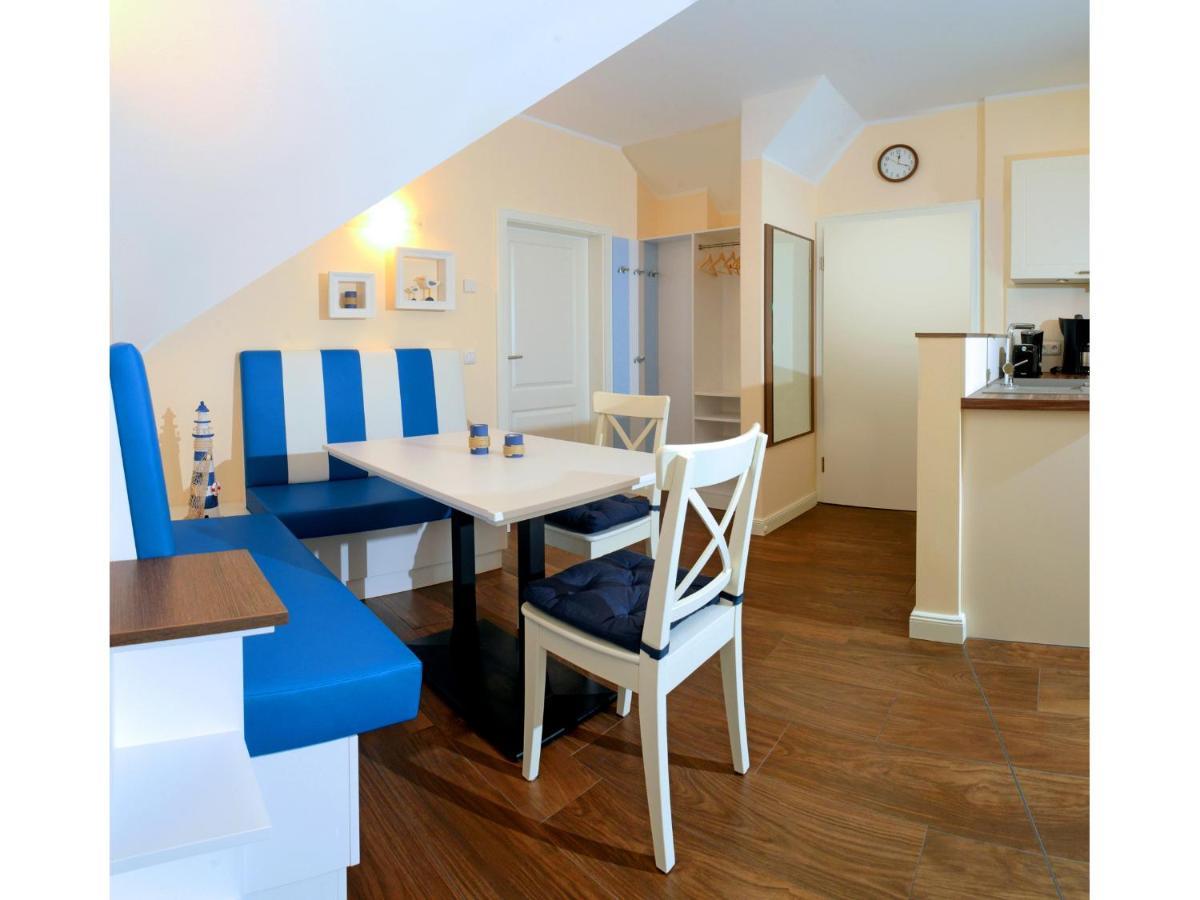 Neue Reihe 28 - Wohnung Vogelnest Цингст Экстерьер фото